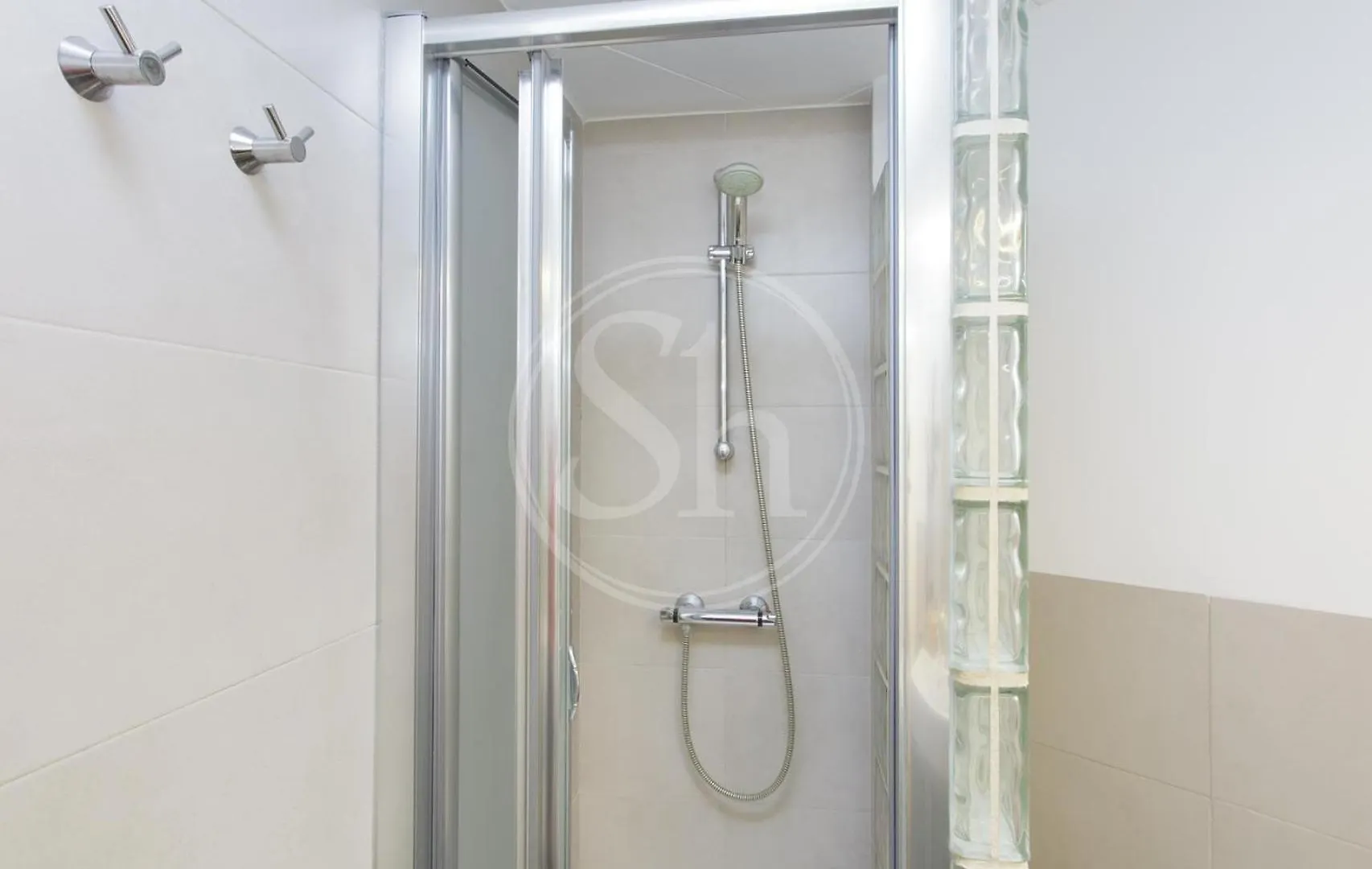 Apartment Gran Via Monumental 바르셀로나 0*,